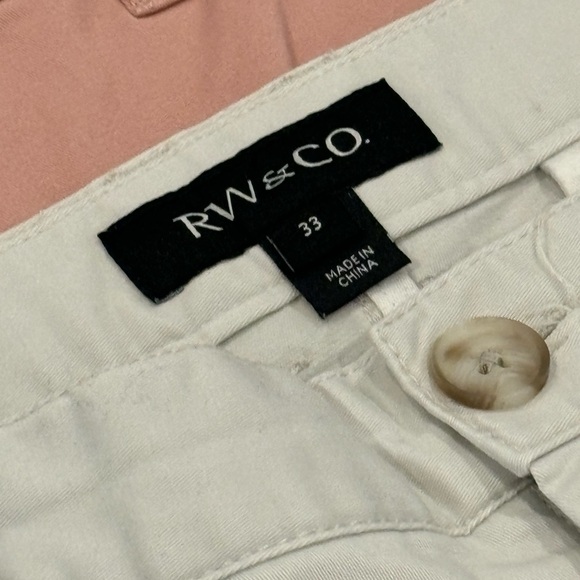 2 Pairs RW shorts - Picture 3 of 3
